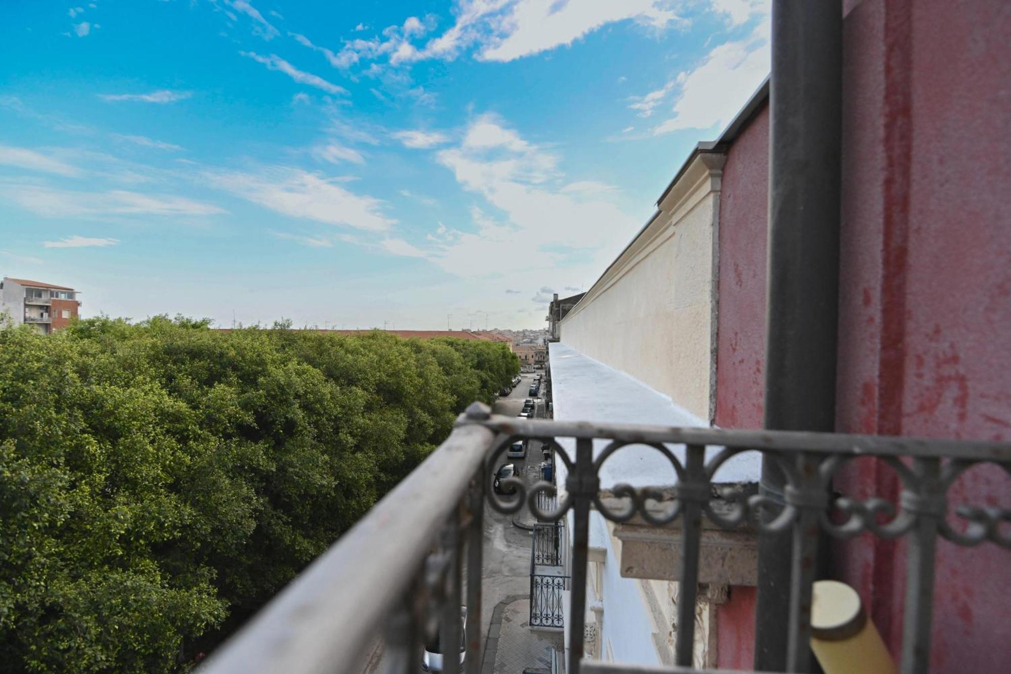 B&B L'Infiorescenza New Siraküza Dış mekan fotoğraf